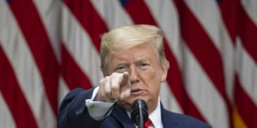 Trump pide a México hacerse cargo de narcotúneles en frontera