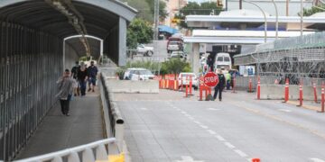 Ampliarán restricción de  cruces a Laredo, Texas por Covid-19
