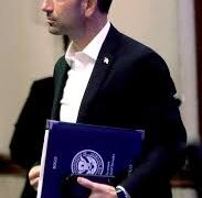 Prorrogan viajes no esenciales Estados Unidos, Canadá y México