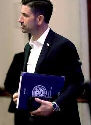 Prorrogan viajes no esenciales Estados Unidos, Canadá y México