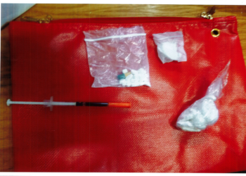 Custodios interceptan drogas en la Cárcel de Laredo, Texas