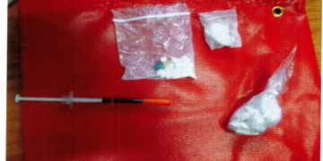 Custodios interceptan drogas en la Cárcel de Laredo, Texas