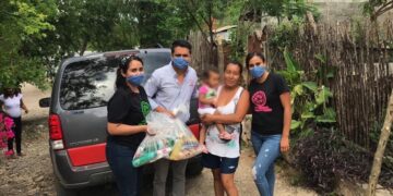 Universitarios se unen a Movimiento Tamaulipeco para entregar apoyos a población vulnerable