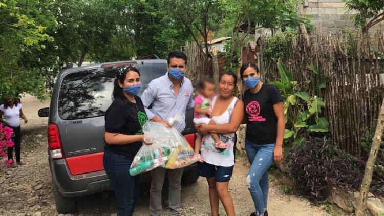 Universitarios se unen a Movimiento Tamaulipeco para entregar apoyos a población vulnerable