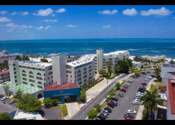 Preparan nuevas estrategias y protocolos sanitarios para reactivar turismo