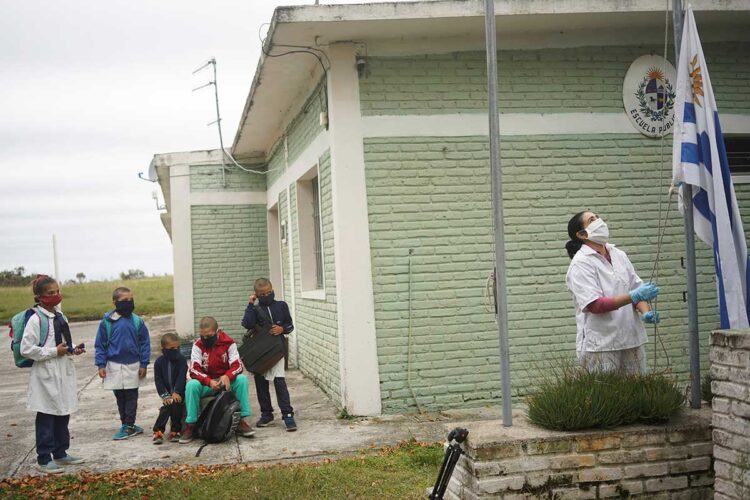Uruguay, único país de América Latina que está venciendo al Covid-19