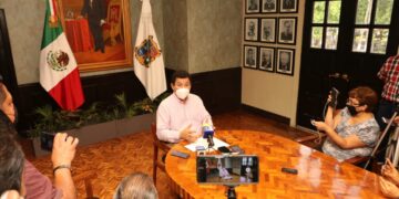 Compra de luminarias en base a ley y sin endeudar a Matamoros: Mario