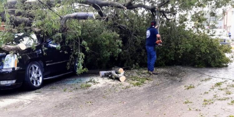 Mega-apagón en Nuevo Laredo, por tormenta