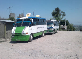 Reducen al mínimo microbuses por crisis del Covid-19 en Victoria