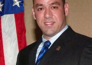 Congresistas de EU presentan  ley para garantizar la seguridad de empleados federales en extranjero