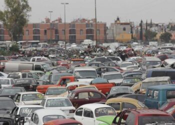 Al corralón mil vehículos por infringir Hoy No Circula en Fase 3 en CDM