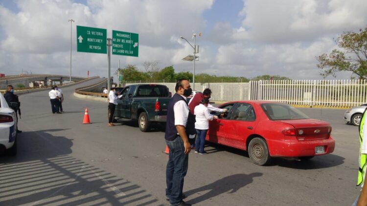 Refuerza Tamaulipas operativos sanitarios en puentes con Texas