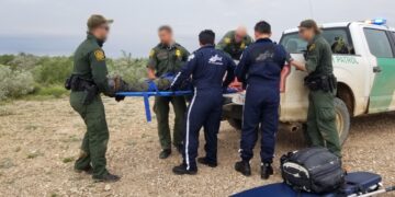 Interceptan a veintena de “mojados” en Laredo