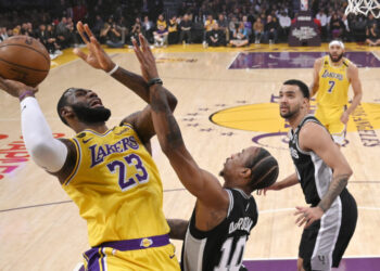 NBA se fija el 31 de julio para reanudar su temporada