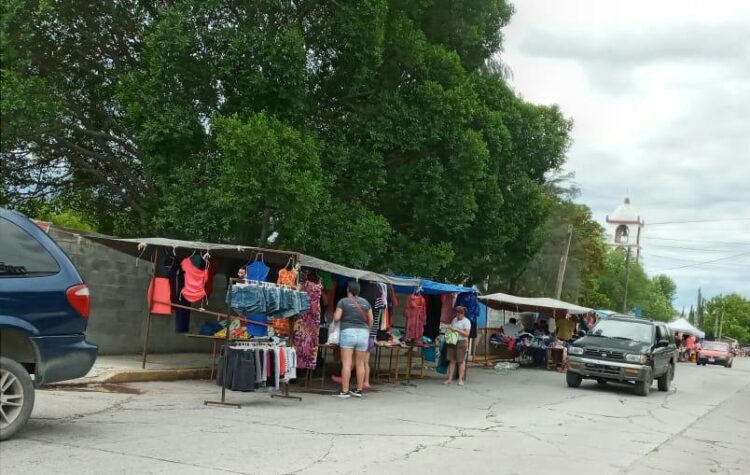 Ignoran cuarentena tianguistas del sector López Mateos de Victoria