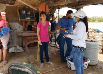 Censan a familias damnificadas por tormenta en N. Laredo