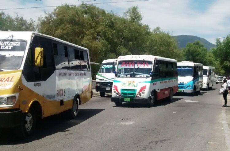 Relejan medidas sanitarias en transporte público de Cd. Victoria