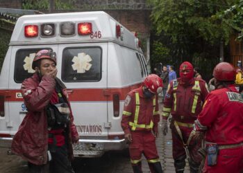 Tormenta ‘Amanda’ deja al menos 9 muertos en El Salvador