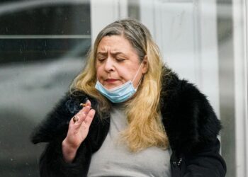 Fumar aumenta gravedad en pacientes con Covid-19