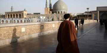 Supera Irán 150 mil casos de contagio de coronavirus