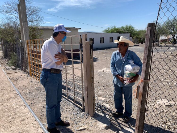 Lleva Senador Américo Villarreal despensas a familias