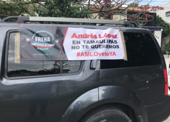 Desfilan en protesta contra AMLO en Cd. Victoria