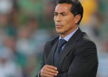 Benjamín Galindo, hospitalizado por un derrame cerebral