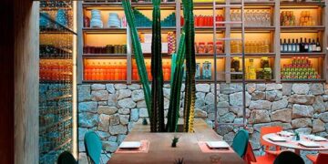 Restaurantes de Victoria se alistan para reabrir