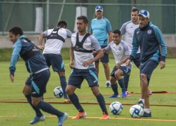 Cruz Azul anuncia que ningún miembro del plantel dio positivo en Covid-19