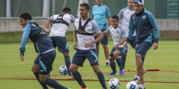 Cruz Azul anuncia que ningún miembro del plantel dio positivo en Covid-19