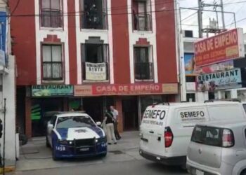 Hallan cuerpo putrefacto en departamento del 8 Juárez y Bulevar