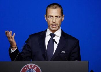 Presidente de la UEFA: “Tenemos un plan para acabar sin público en los estadios”