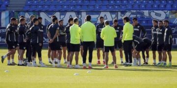 El Málaga anuncia despidos para afrontar problemas económicos