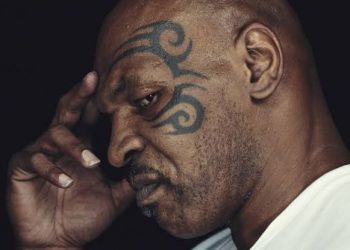 Mike Tyson se prepara para regresar al mundo del boxeo