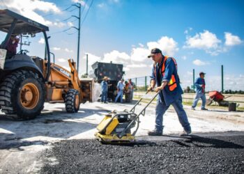 Aplica Gobierno de Matamoros 1,280 toneladas de asfalto en avenidas principales y accesos a colonias