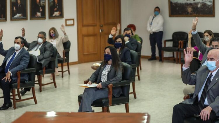 Piden licencia dos regidoras en Nuevo Laredo