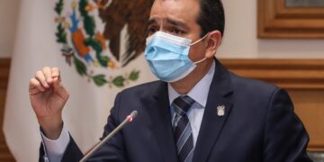 Exhorta Rivas a no descuidar prevención de COVID-19