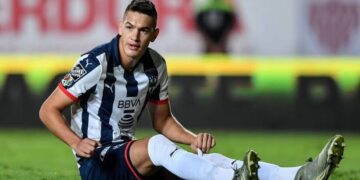 César Montes podría irse a Europa de la mano del Valencia