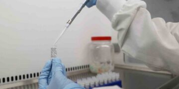 Aprueban en EU fase 2 para la vacuna contra el coronavirus