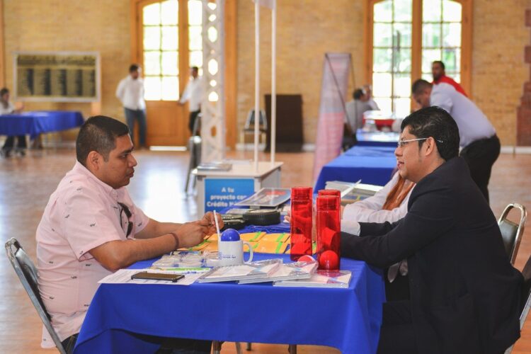Respaldan programa estatal de apoyo a MiPyMEs