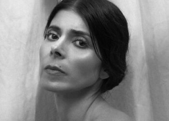 Ely Guerra publica cuento para leer en el encierro