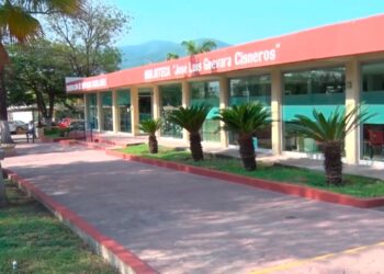 Acredita ACCECISO carrera de Sociología de la UAT