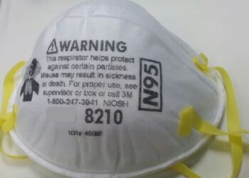 EU retira permiso para cubrebocas chinos, tienen defectos