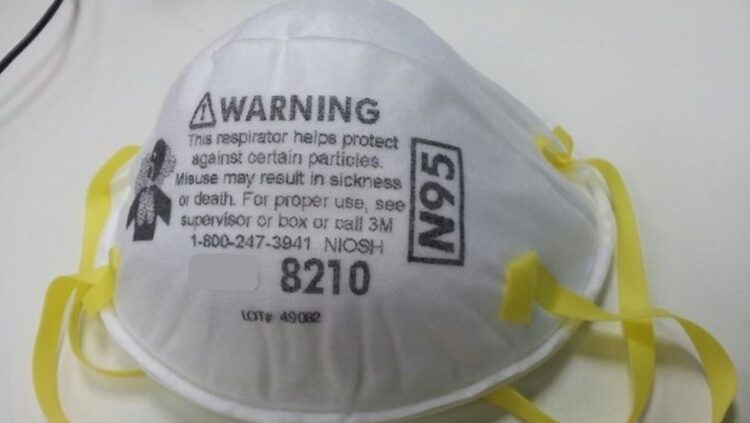 EU retira permiso para cubrebocas chinos, tienen defectos