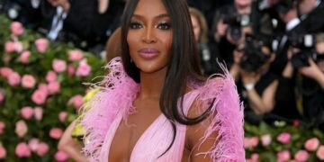 Naomi Campbell, 50 años como todo un icono de la pasarela