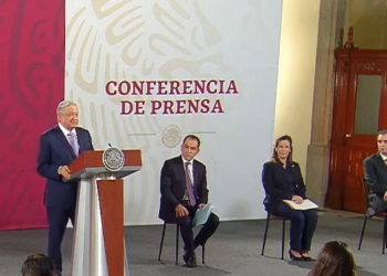 Seguro de vida gratuito para trabajadores de la salud que luchan contra el COVID-19