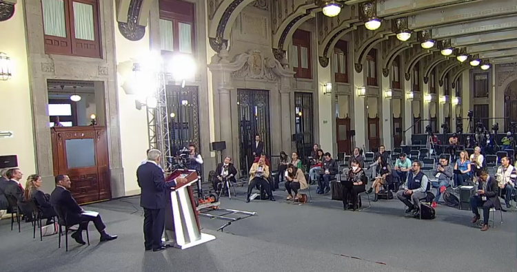 Prevé AMLO reiniciar giras con banderazo de inicio a obras del Tren Maya