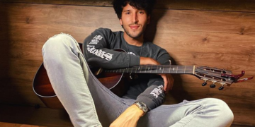 Sebastián Yatra estrena su soltería cantando con Morat