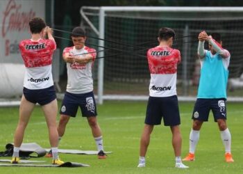 Publican guía para reiniciar entrenamientos de futbol en México