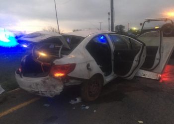 Vuelca vehículo de Sebien